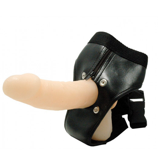 Женский страпон с реалистичной насадкой - 18 см. Женский страпон с реалистичной насадкой - 18 см.