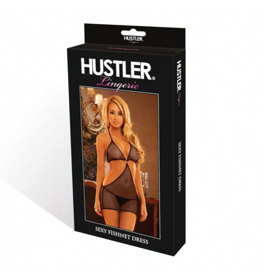 Черное платье с металлическим кольцом