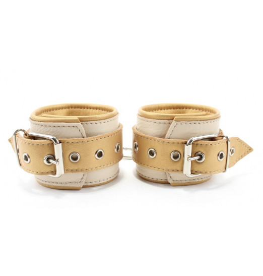 Бежевые кожаные наручники