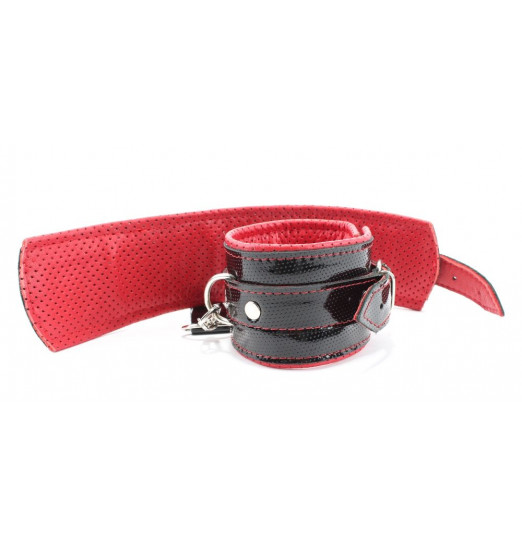 Лаковые чёрно-красные перфорированные наручники