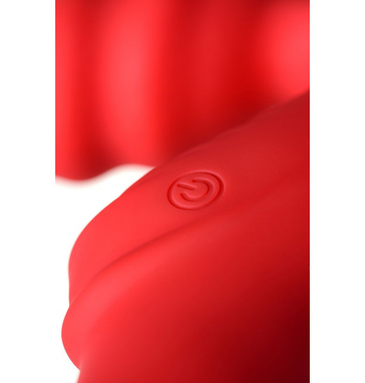 Красный безремневой страпон с вибрацией Красный безремневой страпон с вибрацией