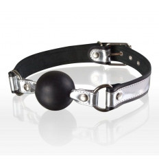 Кляп-шарик на чёрно-серебристых ремешках Кляп-шарик на чёрно-серебристых ремешках