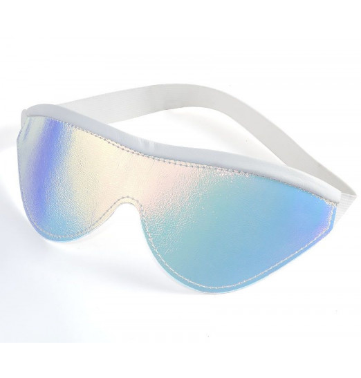 Белая маска с перламутровым блеском Белая маска с перламутровым блеском