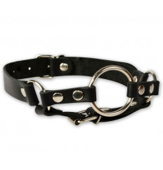 Кляп-кольцо на чёрных кожаных ремешках с застёжкой Кляп-кольцо на чёрных кожаных ремешках с застёжкой
