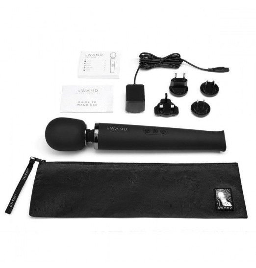 Черный матовый жезловый вибратор Le Wand с 20 режимами