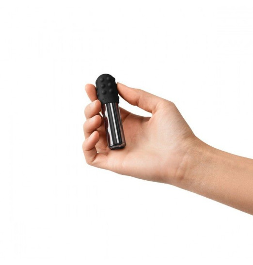 Черная вибропулька Le Wand Bullet с 2 нежными насадками