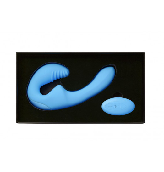 Голубой безремневой страпон с пультом ДУ - 17,5 см. Голубой безремневой страпон с пультом ДУ - 17,5 см.