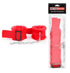 Красные меховые оковы на регулируемых черных пряжках