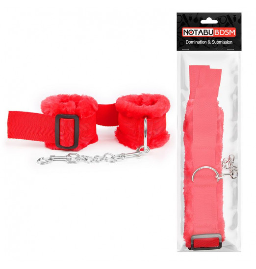 Красные меховые оковы на регулируемых черных пряжках