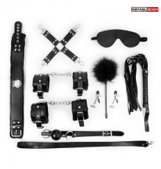 Большой набор БДСМ в черном цвете: маска, кляп, зажимы, плётка, ошейник, наручники, оковы, щекоталка, фиксатор