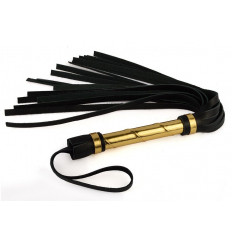 Золотисто-черная кожаная плеть - 40 см. Золотисто-черная кожаная плеть - 40 см.