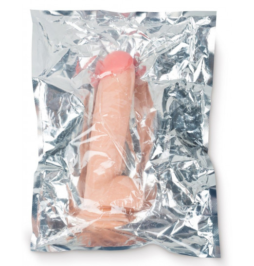 Большой телесный фаллоимитатор с присоской - 33 см.