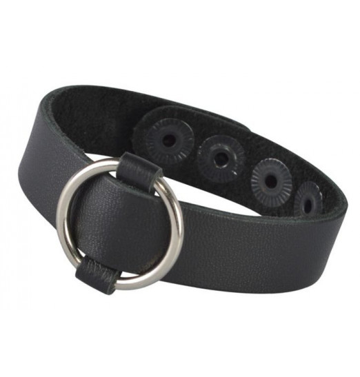 Черный кожаный браслет с колечком