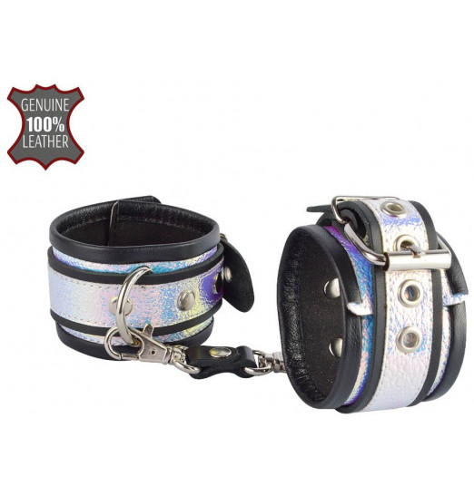 Черные наручники с голографическими вставками на регулируемых ремешках