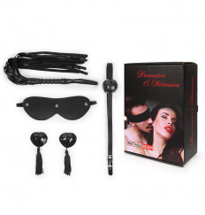 Эротический набор в черном цвете: маска, кляп, пэстисы, плётка