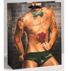 Бумажный пакет  Мачо  - 26 х 32 см.