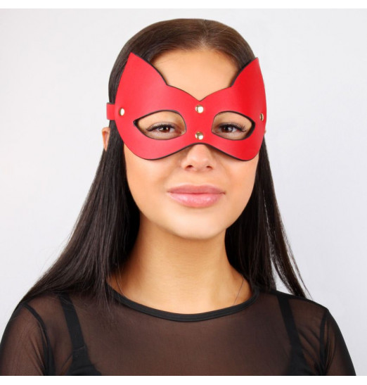 Красно-черная игровая маска с ушками