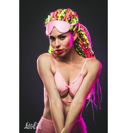 Розовая маска Shy