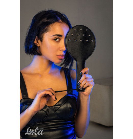 Черная шлепалка Barb с шипами - 30 см. Черная шлепалка Barb с шипами - 30 см.