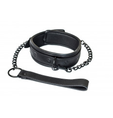 Черный ошейник с поводком Kinky