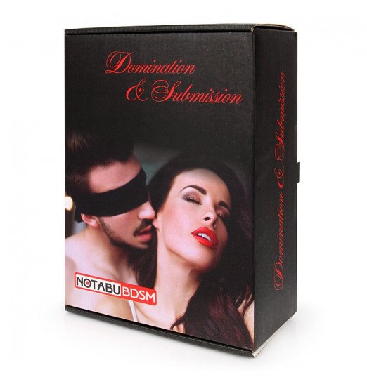 Черная маска с удлиненными ушками и заклепками