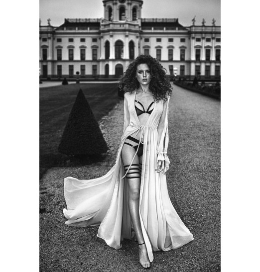 Пикантный комплект нижнего белья Wonder с поясом Пикантный комплект нижнего белья Wonder с поясом