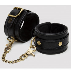 Черные оковы на ноги Bound to You Faux Leather Ankle Cuffs