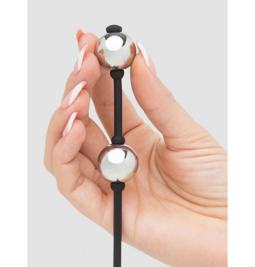 Серебристые шарики Inner Goddess Mini Silver Pleasure Balls 85g на черном силиконовом шнурке Серебристые шарики Inner Goddess Mini Silver Pleasure Balls 85g на черном силиконовом шнурке