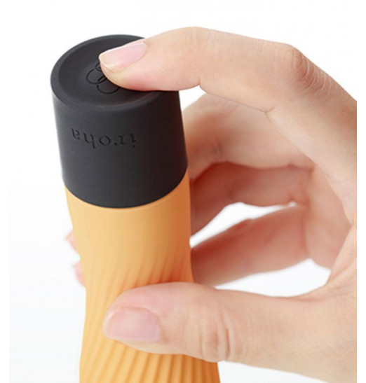 Оранжевый рифленый мини-вибратор IROHA ZEN YUZUCHA - 12,7 см.