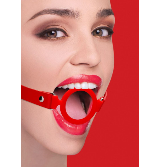 Красный кляп-кольцо с кожаными ремешками  Silicone Ring Gag with Leather Straps