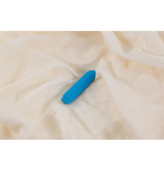 Бирюзовая вибропуля Je Joue Classic Bullet Vibrator - 9 см.