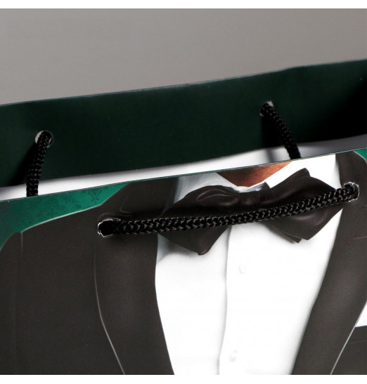 Бумажный пакет «Лучшему!» - 23 х 27 см. Бумажный пакет «Лучшему!» - 23 х 27 см.