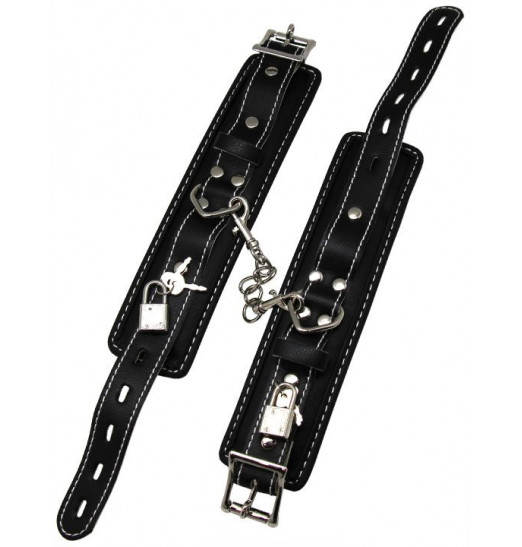 Черные регулируемые наручники с подкладом на карабинах