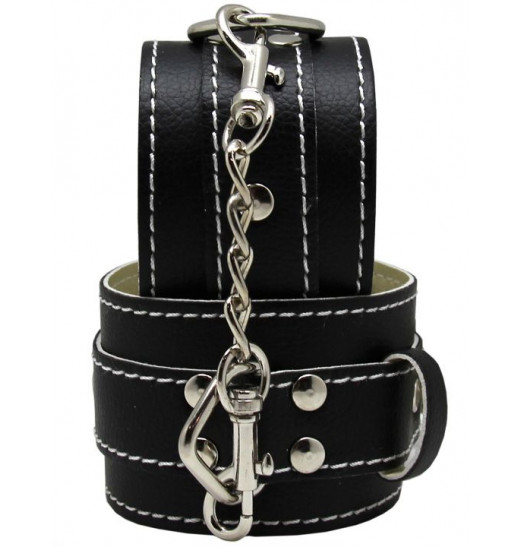 Черные регулируемые наручники с фиксацией на карабинах