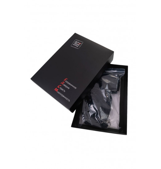 БДСМ-стрепы на кровать