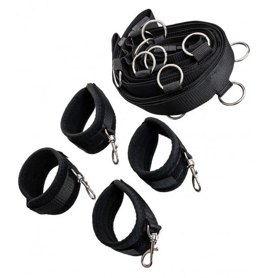 БДСМ-стрепы на кровать