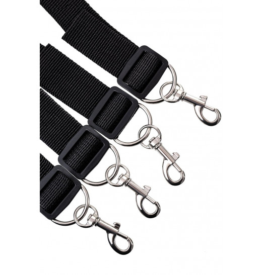 БДСМ-стрепы на кровать для любовных игр