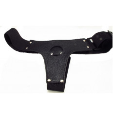 Чёрные трусики для страпона из натуральной кожи