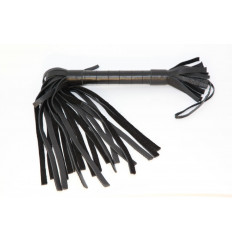 Короткая чёрная плетка из натуральной кожи