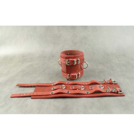 Широкие красные не подшитые наручники