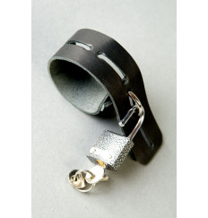 Сбруя на фаллос из чёрной кожи