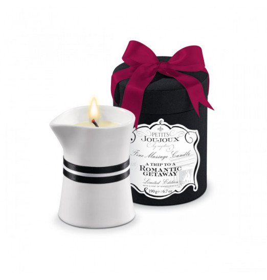 Массажное масло в виде большой свечи Petits Joujoux Romantic Getaway с ароматом имбирного печенья