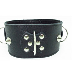Черный кожаный ошейник с короткими шипами