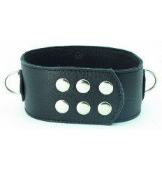 Чёрный кожаный ошейник с кольцами и клёпками