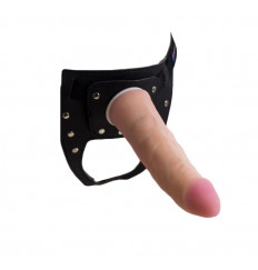 Страпон Харнесс из двух предметов: трусики с плугом и насадка-фаллос - 18 см.