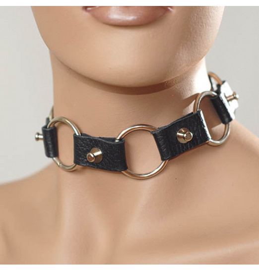 Чёрный кожаный ошейник с кольцами