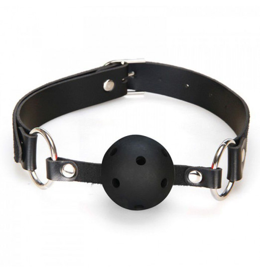 Черный кляп с отверстиями для дыхания Черный кляп с отверстиями для дыхания