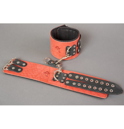 Широкие красные поножи без подкладки