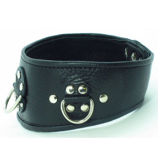 Чёрный кожаный ошейник с полукольцами и клёпками Чёрный кожаный ошейник с полукольцами и клёпками