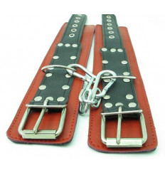 Красно-чёрные наручники из натуральной кожи